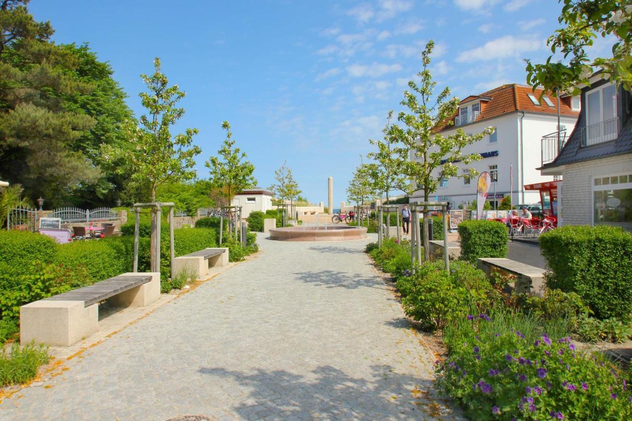 Ferienhaus Freya Haus Terrasse, Meerblick Wiek auf Rügen Exterior foto
